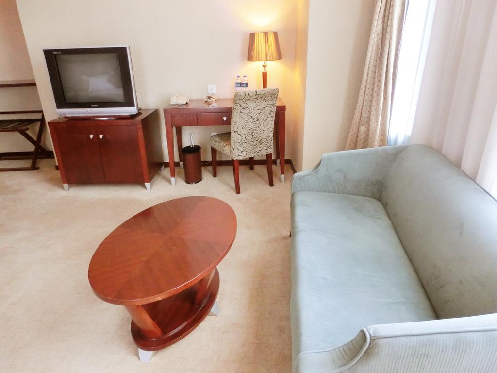 Ramada Shanghai Wujiaochang Rum bild